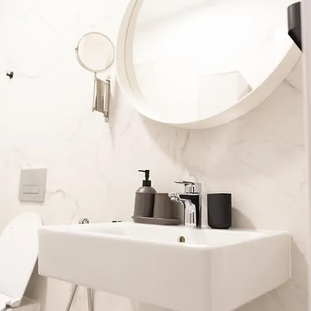 Luxury Brand New Win Herastrau Bukarest