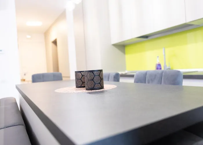 Luxury Brand New Win Herastrau *