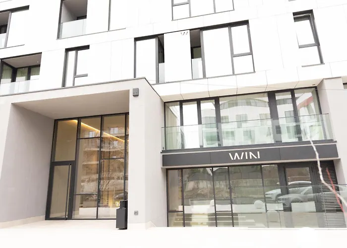 Luxury Brand New Win Herastrau Апартаменти *